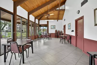 9330 Lagoon Pl #307, Davie, FL 33324 - Photo 37