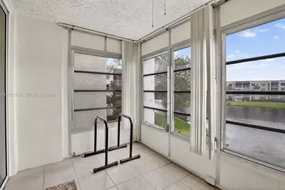 9330 Lagoon Pl #307, Davie, FL 33324 - Photo 15