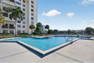 2900 NE 14th St Cswy #304, Pompano Beach, FL 33062 - Photo 37