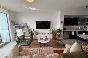 90 SW 3rd St, Miami, FL 33130 - Photo 29