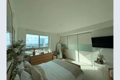 90 SW 3rd St #2106, Miami, FL 33130 - Photo 11