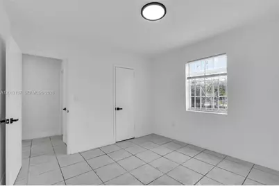 2121 NW 64th St, Miami, FL 33147 - Photo 11