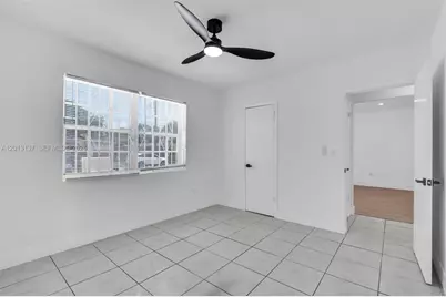 2121 NW 64th St, Miami, FL 33147 - Photo 9