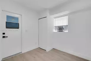 2121 NW 64th St, Miami, FL 33147 - Photo 13