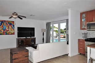14270 SW 74th St, Miami, FL 33183 - Photo 9