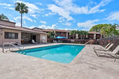462 SE 14th St, Dania Beach, FL 33004 - Photo 31