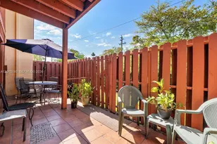 462 SE 14th St, Dania Beach, FL 33004 - Photo 25