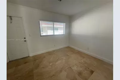1892 NE 46th St #B7, Fort Lauderdale, FL 33308 - Photo 3