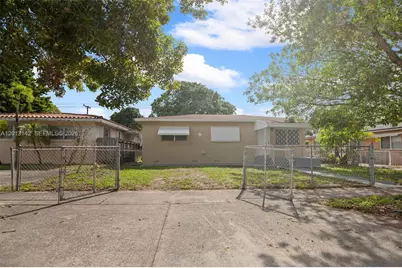 42 E 16th St, Hialeah, FL 33010 - Photo 3