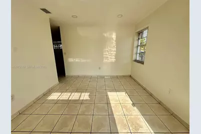 666 W 17th St #1, Hialeah, FL 33010 - Photo 5