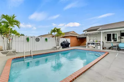 19757 SW 124th Ave, Miami, FL 33177 - Photo 43