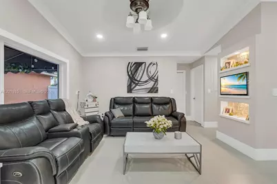 19757 SW 124th Ave, Miami, FL 33177 - Photo 21