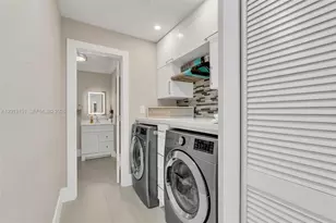 19757 SW 124th Ave, Miami, FL 33177 - Photo 23