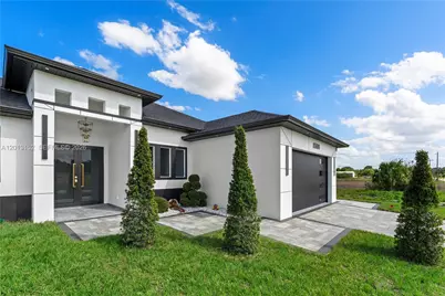 1504 Moore, Lehigh Acres, FL 33972 - Photo 5