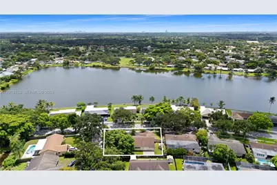 5501 SW 118th Ave, Cooper City, FL 33330 - Photo 37