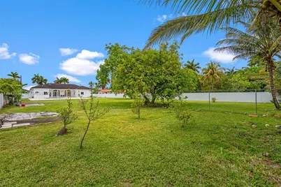 3201 SW 129th Ave, Miami, FL 33175 - Photo 63