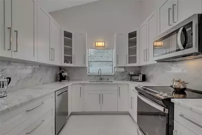 3374 NW 28th Ter, Boca Raton, FL 33434 - Photo 17