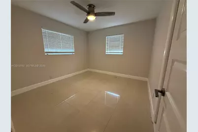 7611 NW 2nd St #7611, Pembroke Pines, FL 33024 - Photo 5