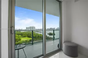 16385 Biscayne Blvd, North Miami Beach, FL 33160 - Photo 25