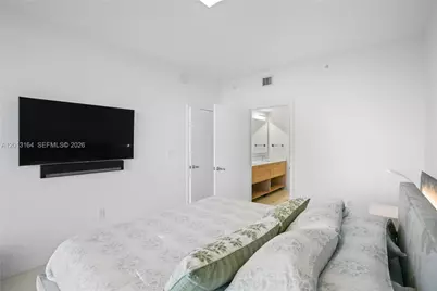 16385 Biscayne Blvd #1402, North Miami Beach, FL 33160 - Photo 15