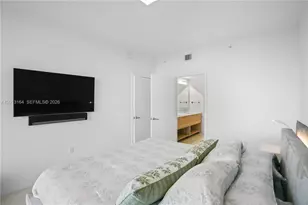 16385 Biscayne Blvd, North Miami Beach, FL 33160 - Photo 15