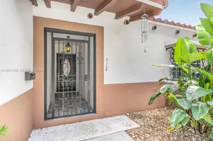 7108 Laurel Ln, Miami Lakes, FL 33014 - Photo 3