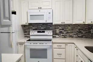 1450 Atlantic Shores Blvd, Hallandale Beach, FL 33009 - Photo 3