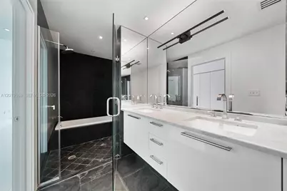 900 Biscayne Blvd #4006, Miami, FL 33132 - Photo 7