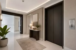 900 Biscayne Blvd, Miami, FL 33132 - Photo 19