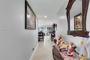 13000 SW 15th Ct, Pembroke Pines, FL 33027 - Photo 3