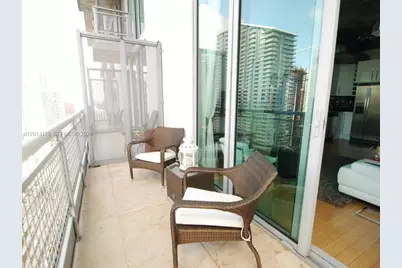690 SW 1st Ct #PHI04, Miami, FL 33130 - Photo 11