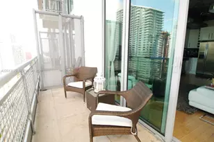 690 SW 1st Ct, Miami, FL 33130 - Photo 11