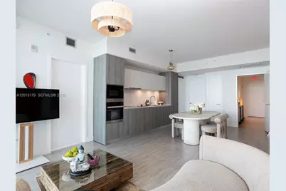 2900 NE 7th Ave #1406, Miami, FL 33137 - Photo 3