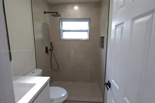 720 NW 33rd Terrace, Lauderhill, FL 33311 - Photo 5