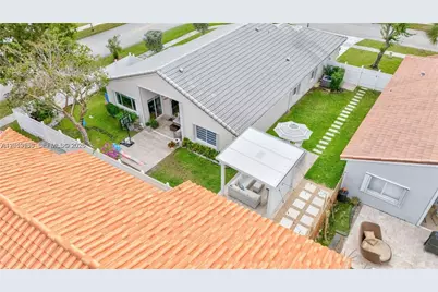 17851 NW 19th St #17851, Pembroke Pines, FL 33029 - Photo 25