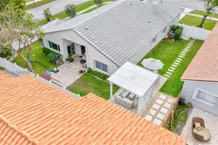 17851 NW 19th St, Pembroke Pines, FL 33029 - Photo 25