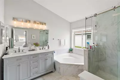 17851 NW 19th St #17851, Pembroke Pines, FL 33029 - Photo 29