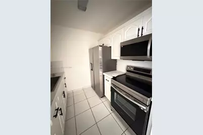 260 NW 107th Ave #207, Miami, FL 33172 - Photo 15