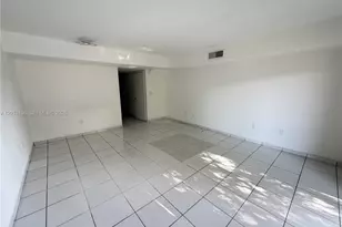 260 NW 107th Ave, Miami, FL 33172 - Photo 17
