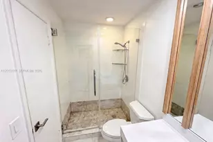 21335 NE 19th Ct, Miami, FL 33179 - Photo 17