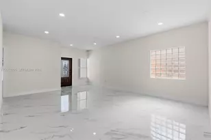 7978 NW 200th St, Hialeah, FL 33015 - Photo 11