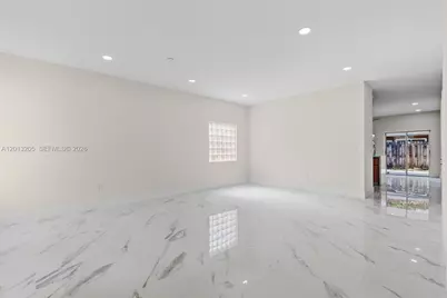 7978 NW 200th St, Hialeah, FL 33015 - Photo 13