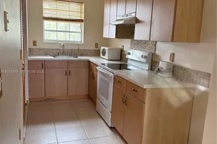 2260 SE 27th Dr, Homestead, FL 33035 - Photo 5