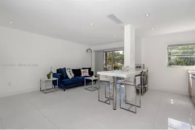 221 Meridian Ave #314, Miami Beach, FL 33139 - Photo 17