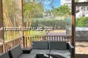 250 SW 19th Rd, Miami, FL 33129 - Photo 17