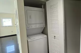 2740 SW 28th Terrace, Miami, FL 33133 - Photo 7