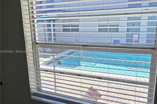 30 SE 4th Ave, Hallandale Beach, FL 33009 - Photo 11