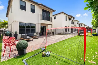 [Address not provided], Hialeah, FL 33018 - Photo 17