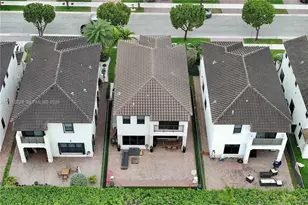 3261 W 99th Pl, Hialeah, FL 33018 - Photo 29