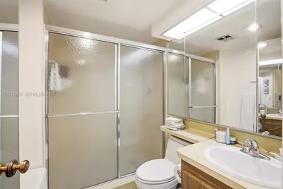 1620 S Ocean Ln #236, Fort Lauderdale, FL 33316 - Photo 9